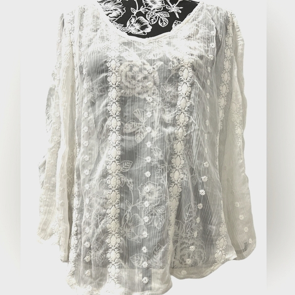 Solitaire Tops - Bohemian Flowy Sheer Lace Embroidered  Lined Top Butterfly Sleeves White New
